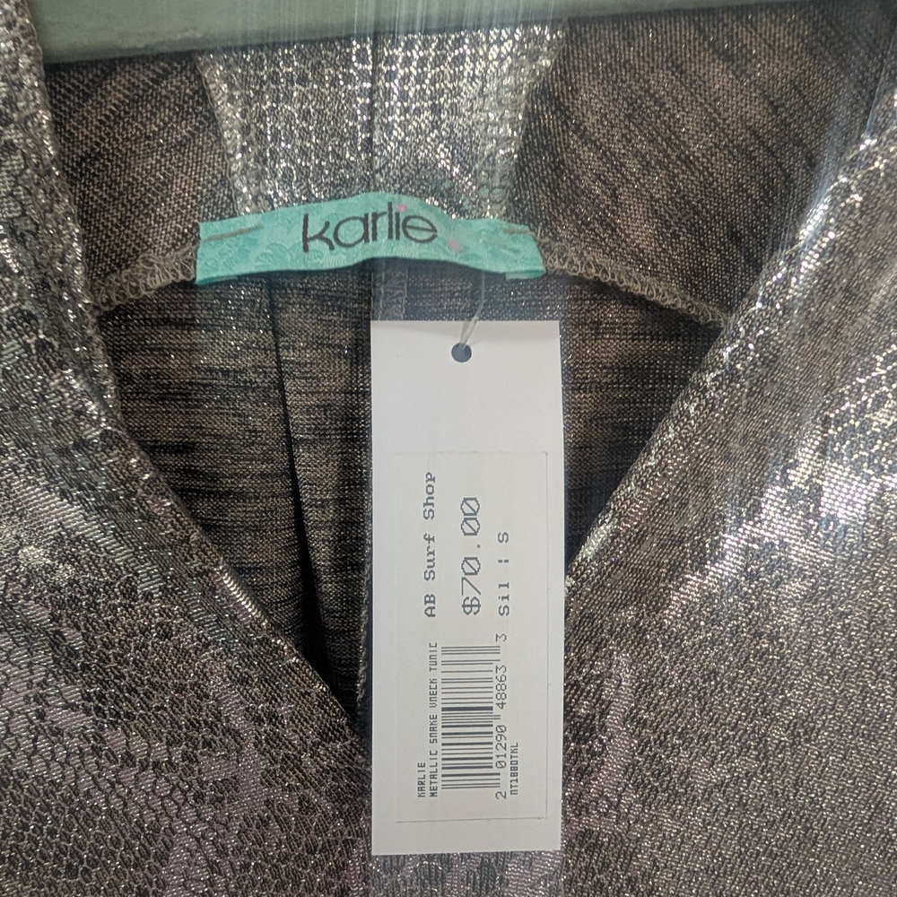 Karlie Shimmering Silver Top Blouse - Picture 3 of 8